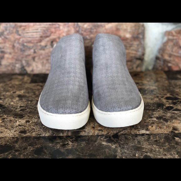 NEW Dr. Scholl's Women's No Worries Booties - Picture 7 of 8